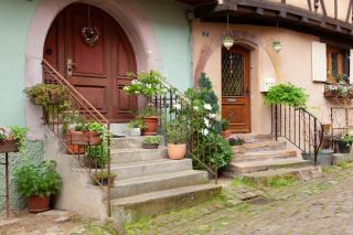Location à Eguisheim : gîtes dans le village préféré des Français